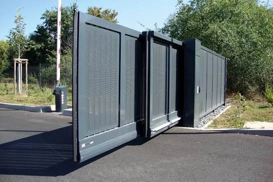 Telescopic Gate